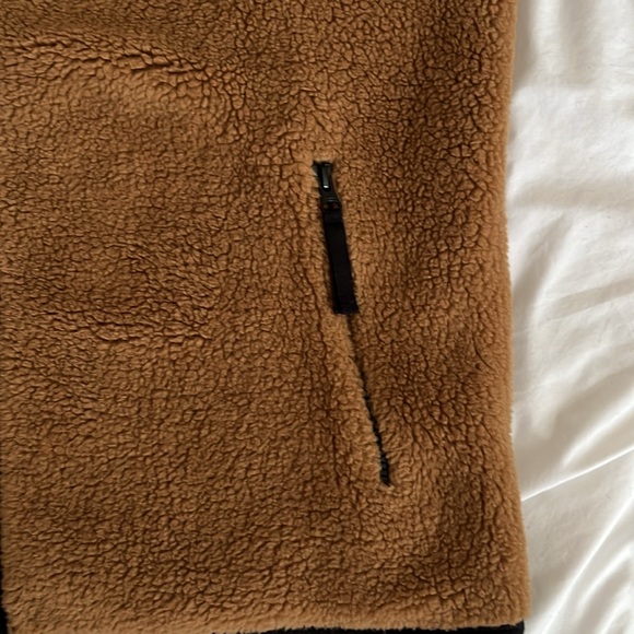 Good Morning Tape merch sleeveless vest reversible (men XL) - Picture 6 of 8